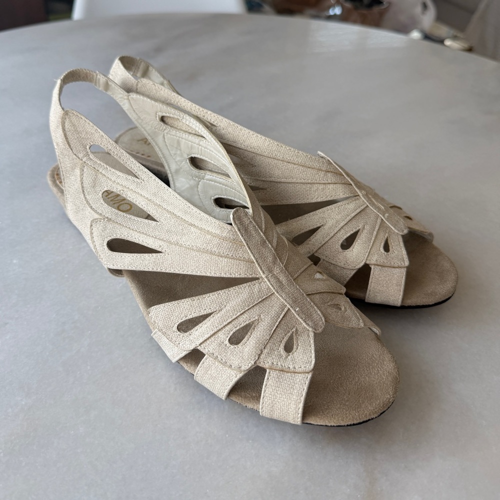 Vintage Butterfly Sandals
